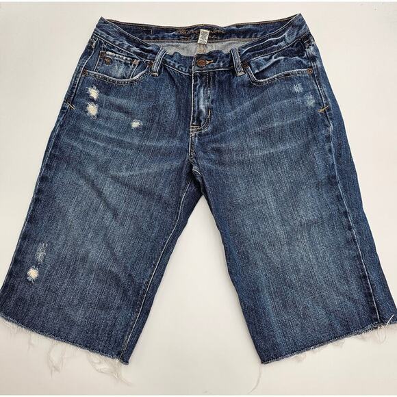 Abercrombie & Fitch Women's Size 8 Cotton Medium Wash Cuffed Bermuda Shorts - Picture 3 of 8